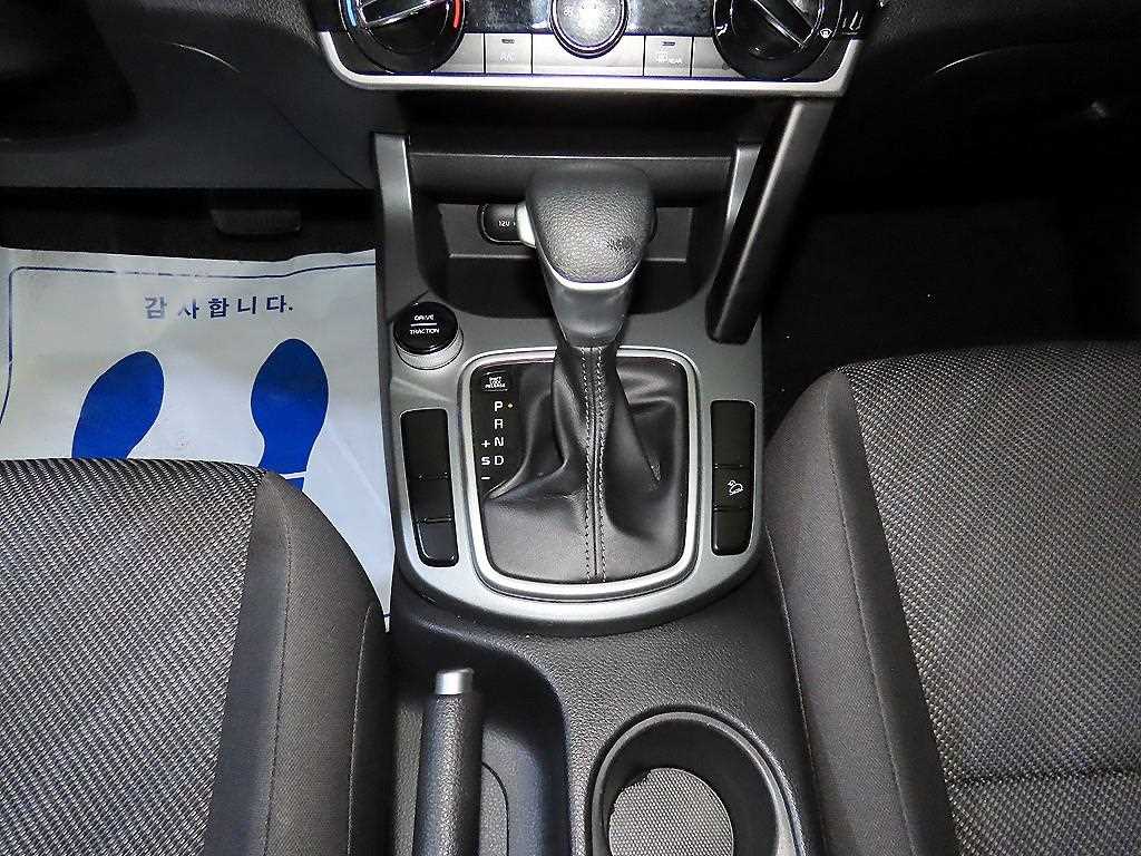 KIA Seltos - Vista 12