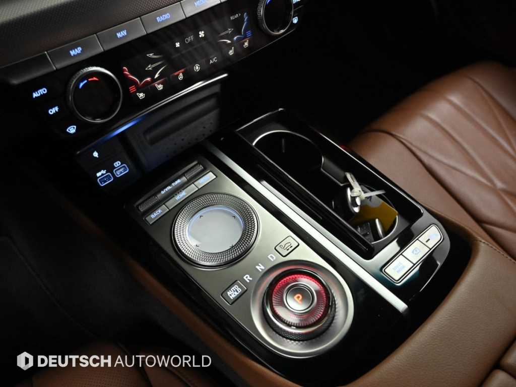 Genesis G80 - Vista 9