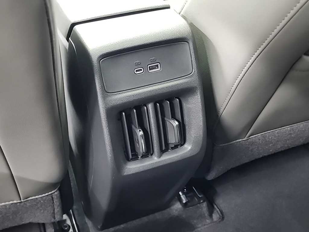 Chevrolet Trax 2024 Negro - Importación desde Corea - HF Imports Iquique - Foto 13