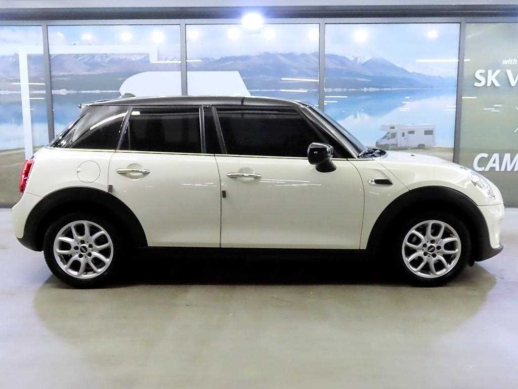 Mini Cooper - Vista 3