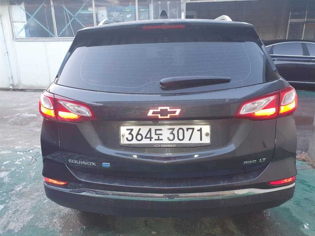 Chevrolet Equinox - Vista 11