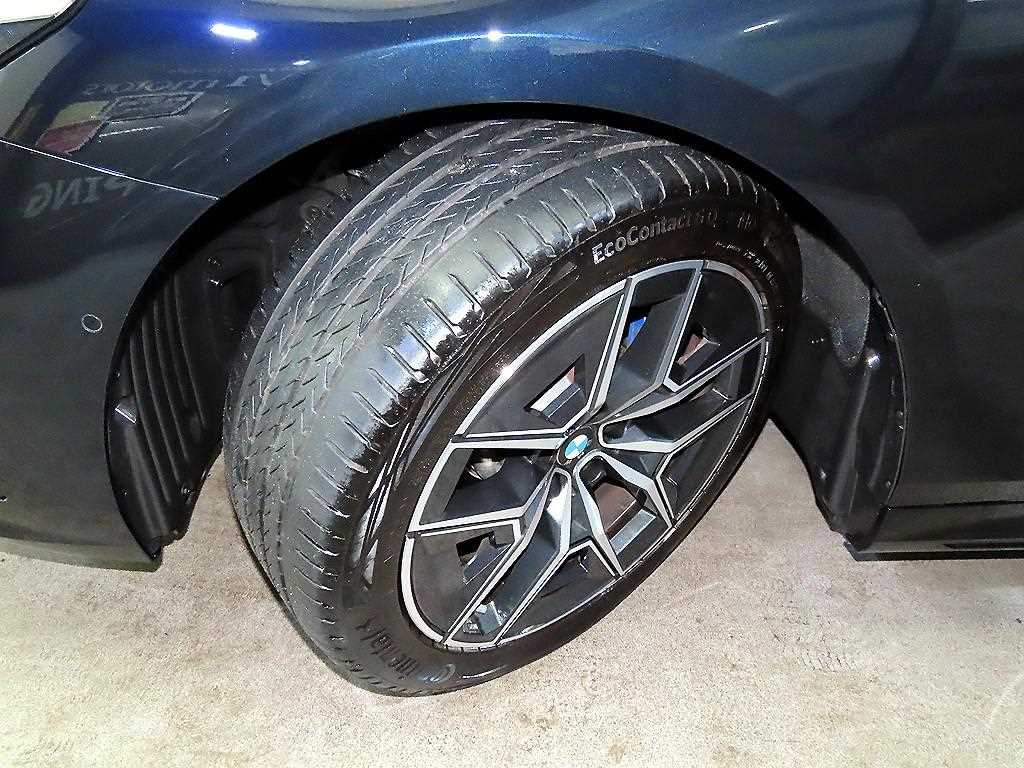 BMW 5 Series 2025 Negro - Importación desde Corea - HF Imports Iquique - Foto 20