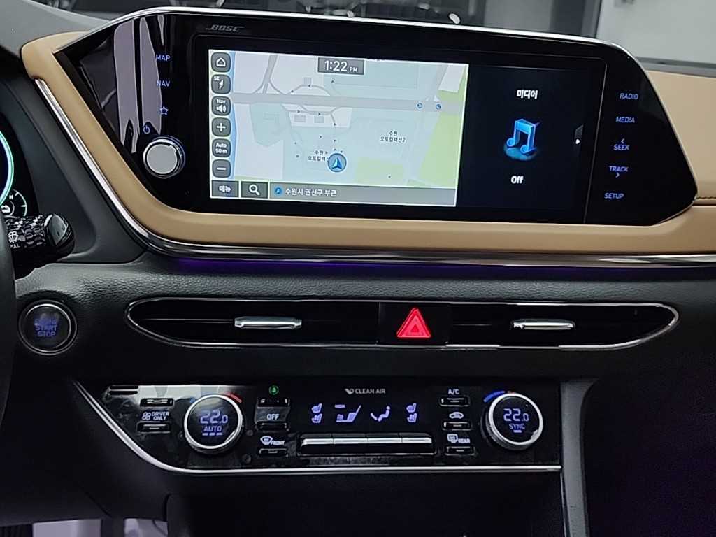 HYUNDAI Sonata - Vista 10