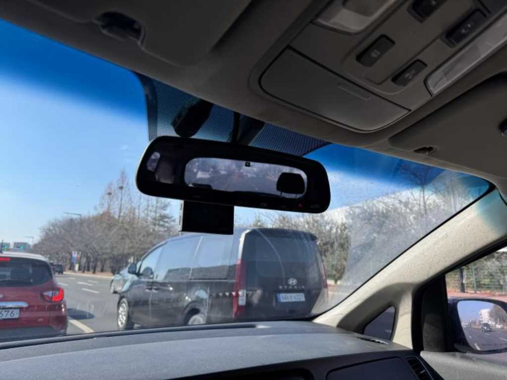 KIA Carnival - Vista 4