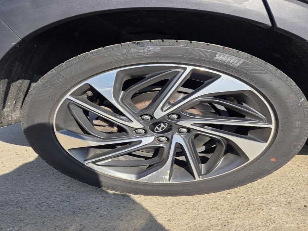 HYUNDAI Tucson - Vista 9