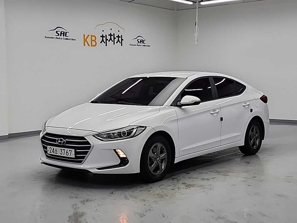 HYUNDAI Avante 2017 Blanco - Importación desde Corea - HF Imports Iquique - Foto 1