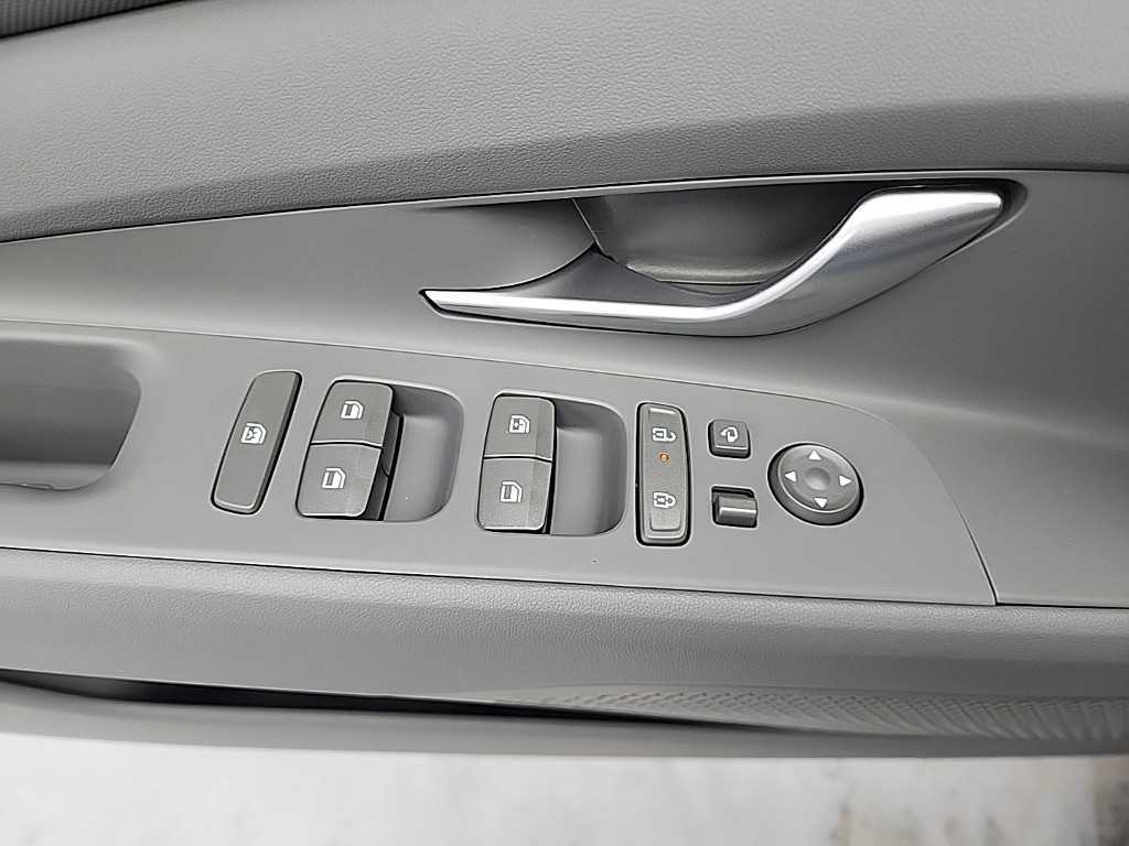 HYUNDAI Avante 2026 Gris - Importación desde Corea - HF Imports Iquique - Foto 17