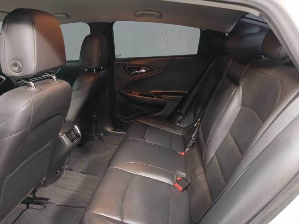 Chevrolet Malibu - Vista 8