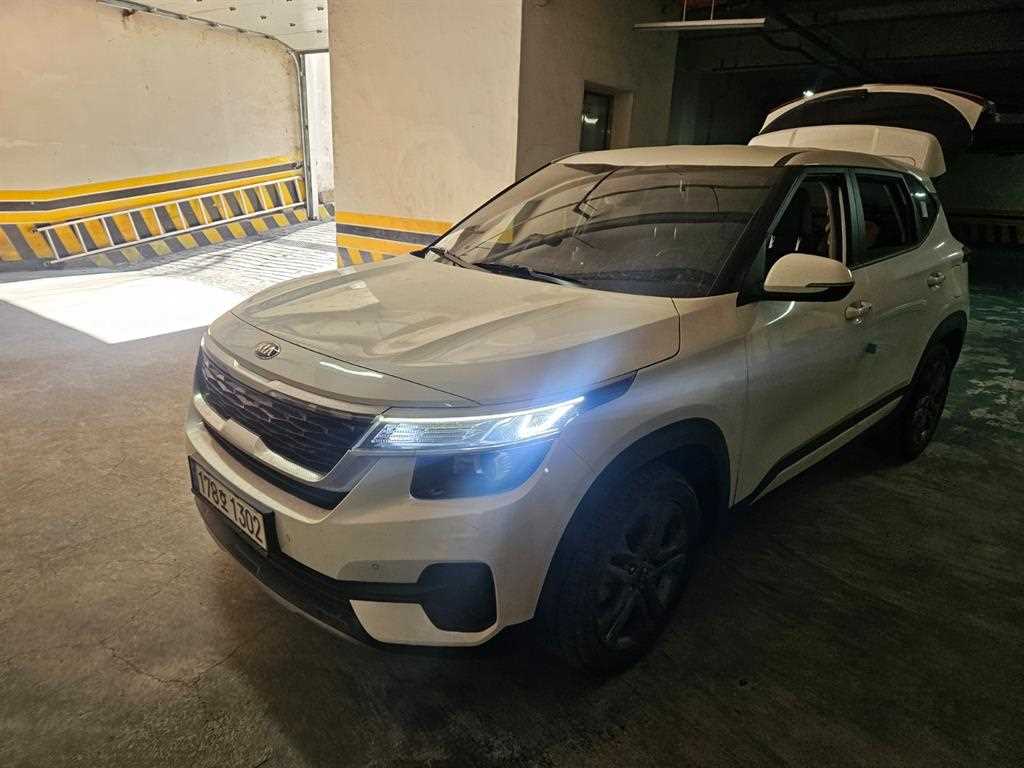 KIA Seltos - Vista 3