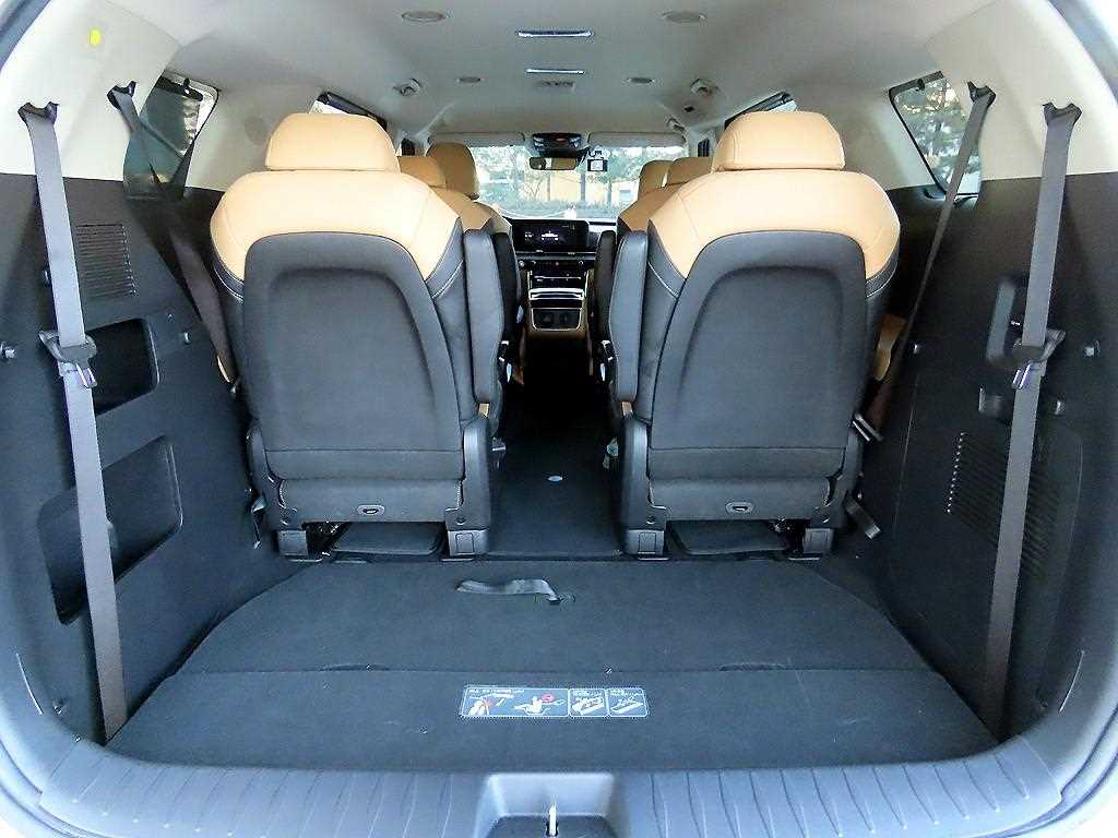 KIA Carnival 2023 Blanco - Importación desde Corea - HF Imports Iquique - Foto 16