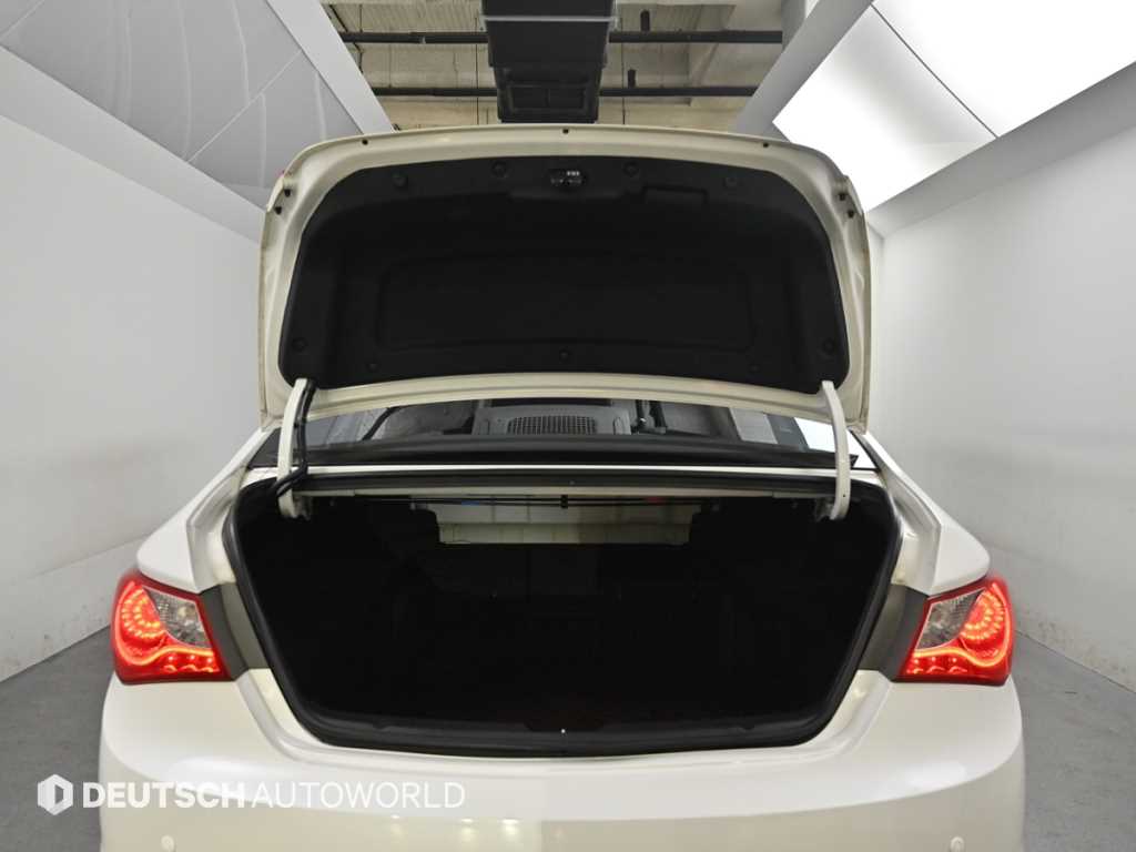 HYUNDAI Sonata 2011 Blanco - Importación desde Corea - HF Imports Iquique - Foto 20