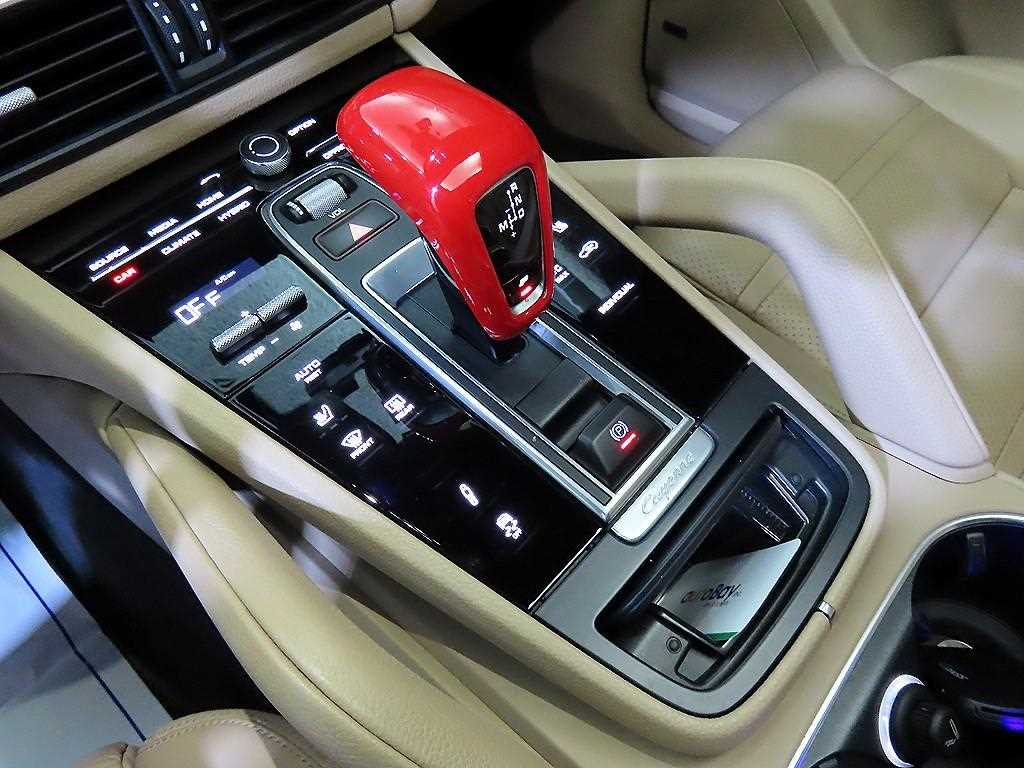 Porsche Cayenne - Vista 12