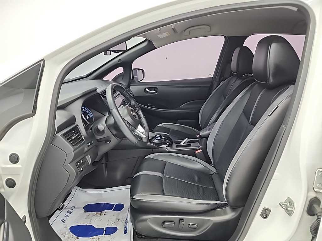 Nissan Leaf - Vista 11