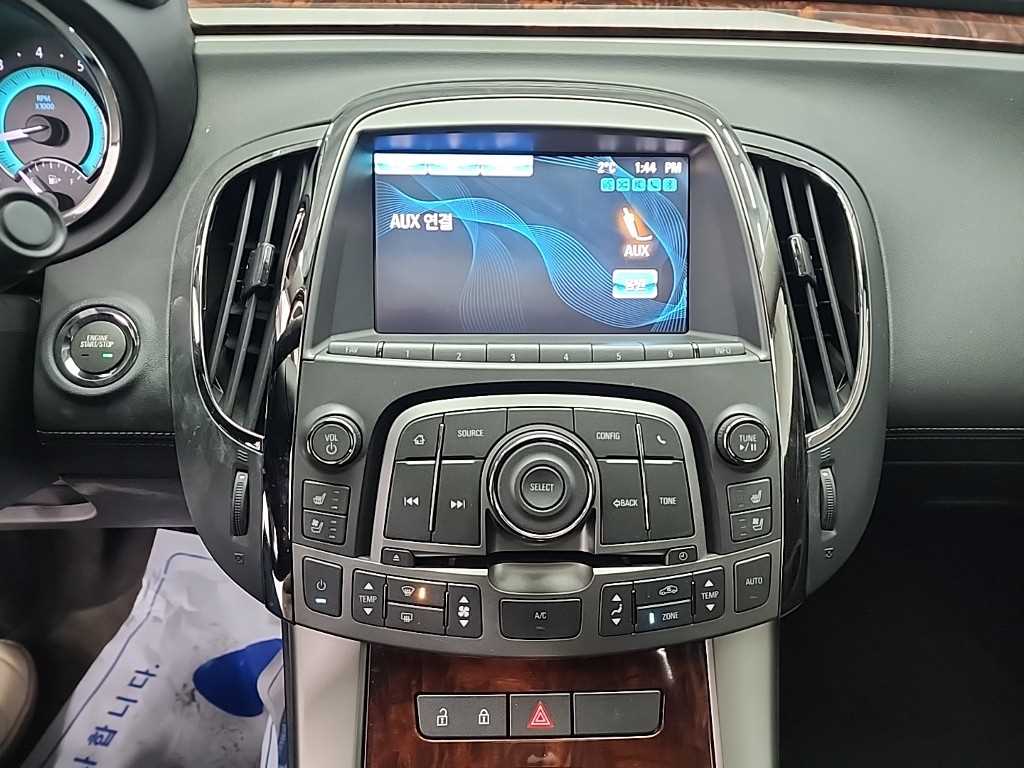 DAEWOO Alpheon - Vista 8