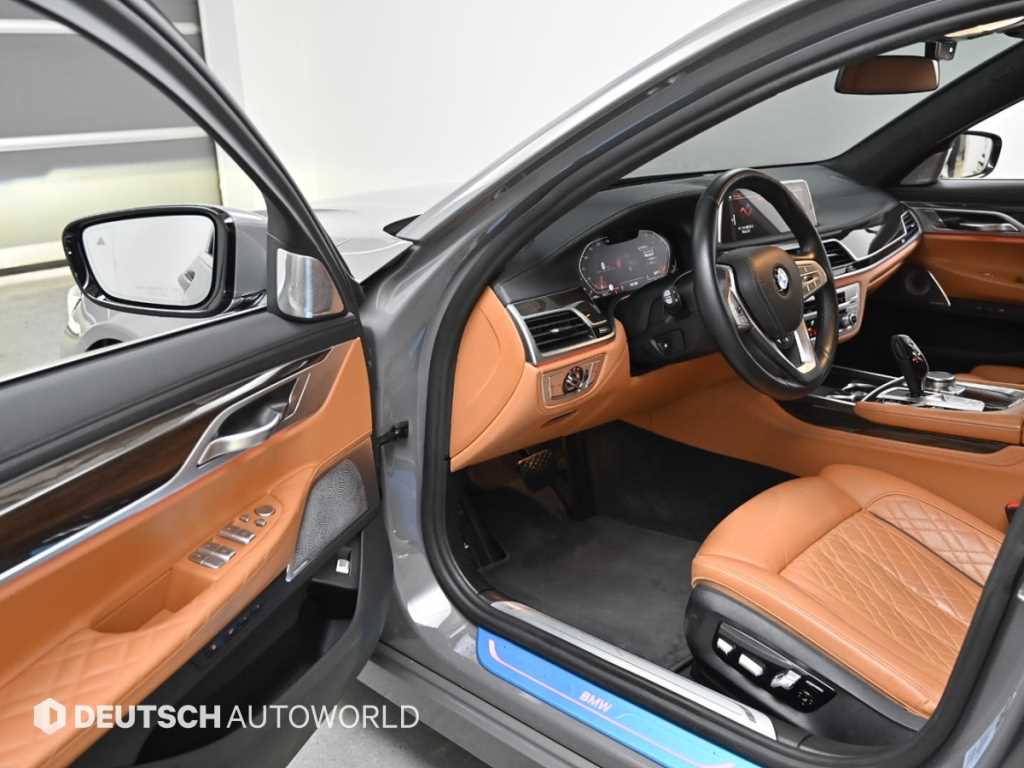 BMW 7 Series - Vista 11