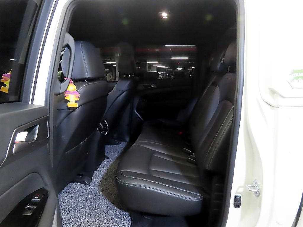 Ssangyong Rexton - Vista 7