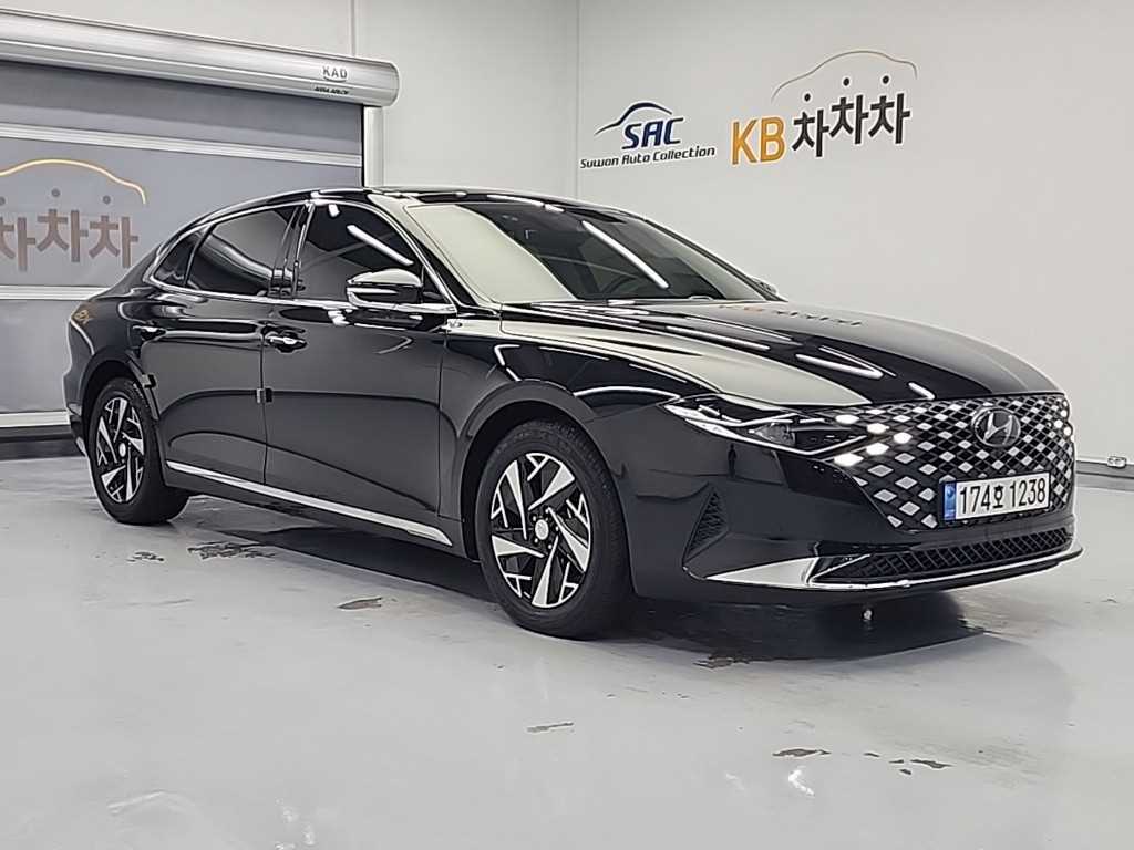 HYUNDAI Grandeur - Vista 4