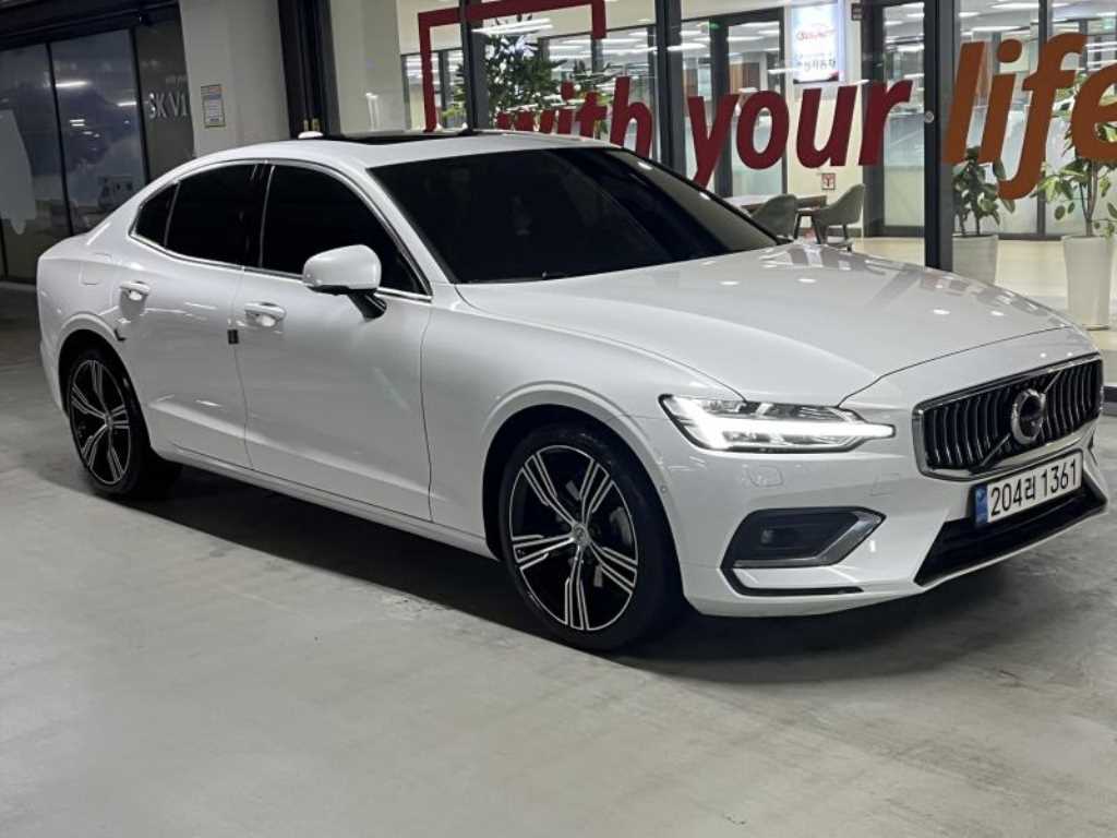 Volvo S60 2021 - Importación desde Corea - HF Imports Iquique - Foto 1