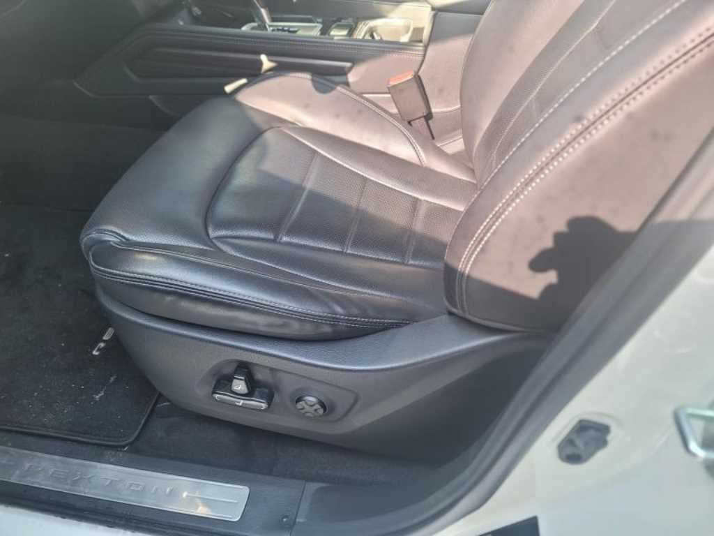 Ssangyong Rexton 2020 - Importación desde Corea - HF Imports Iquique - Foto 13