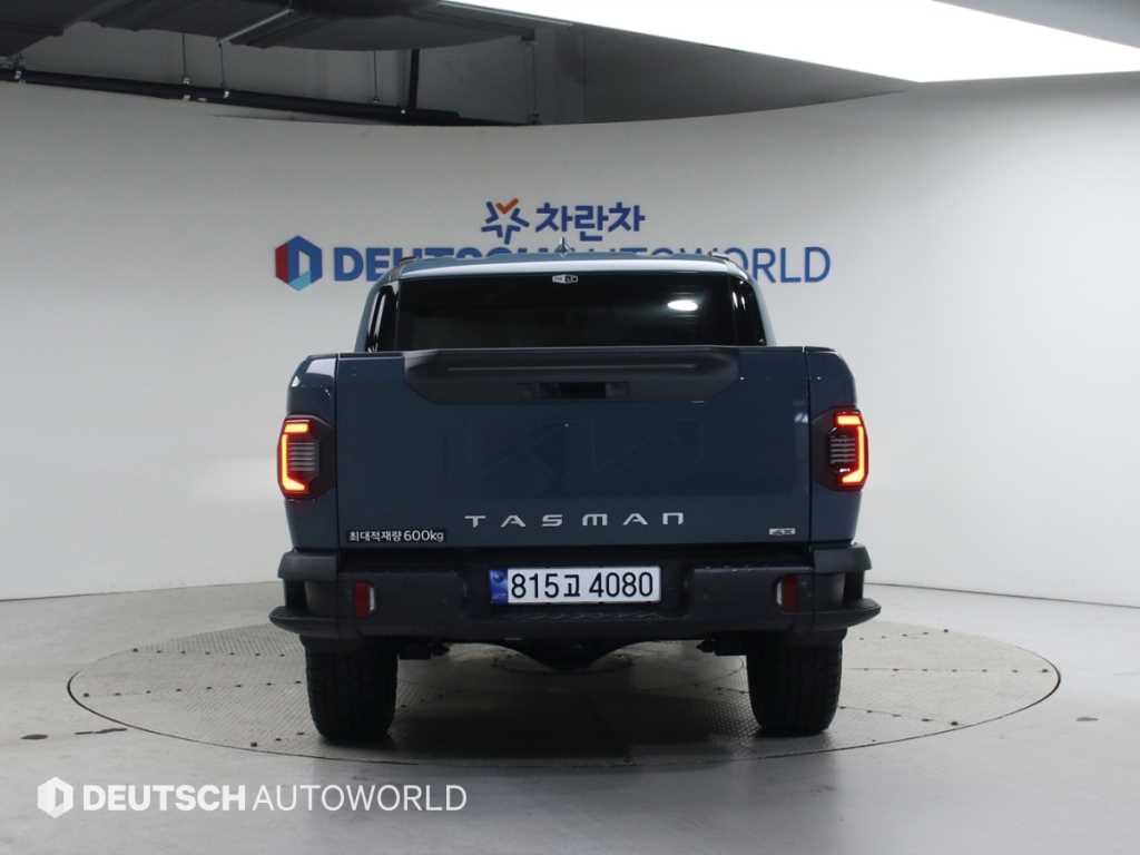 KIA Tasman - Vista 4
