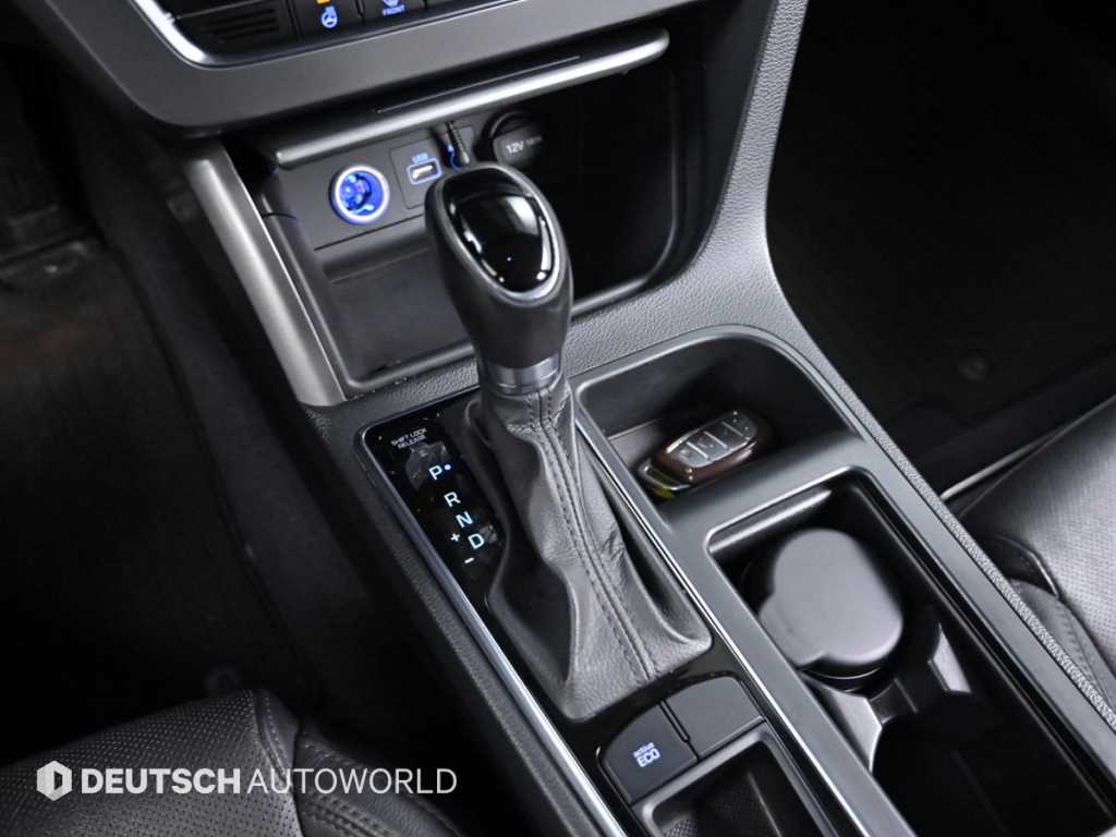 HYUNDAI Sonata - Vista 9