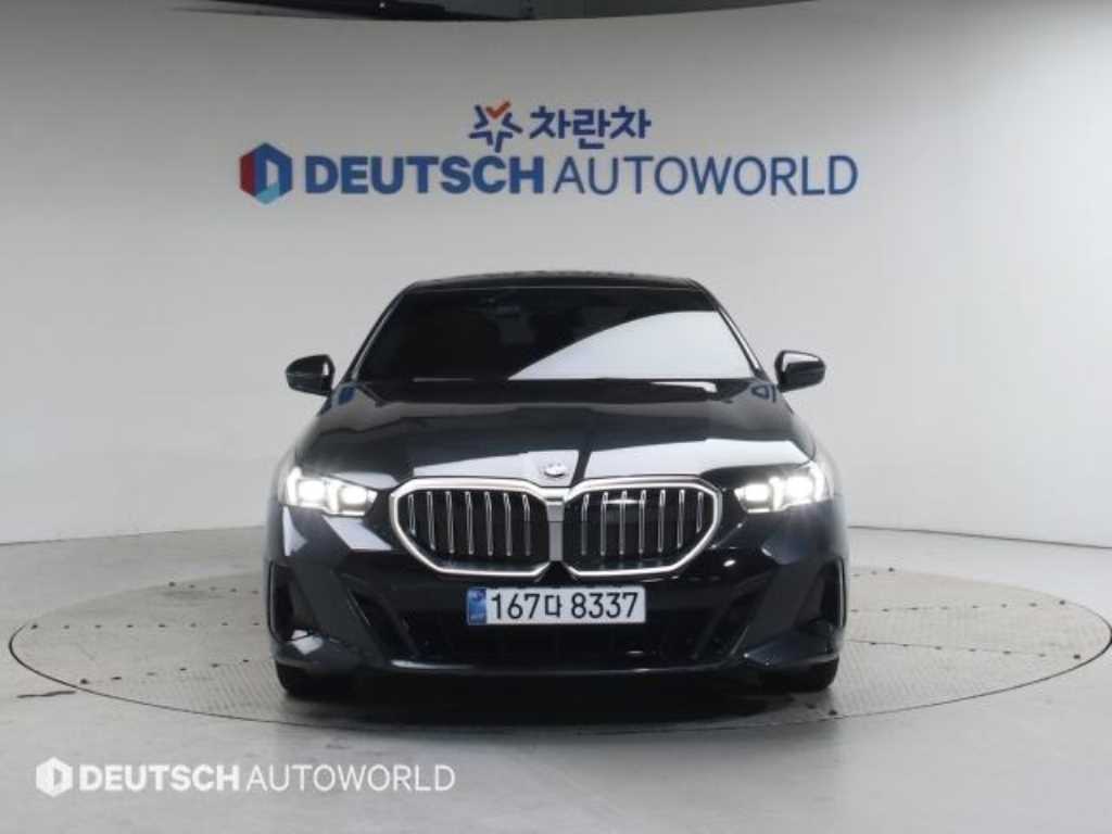 BMW 5 Series - Vista 3