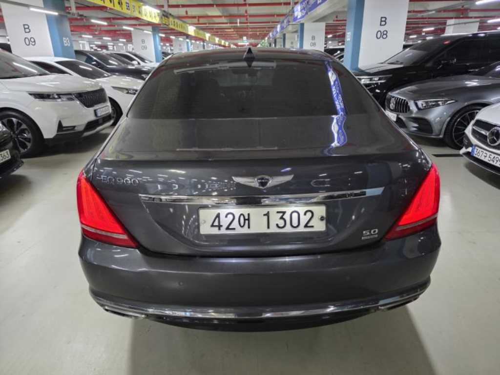 Genesis EQ900 - Vista 2