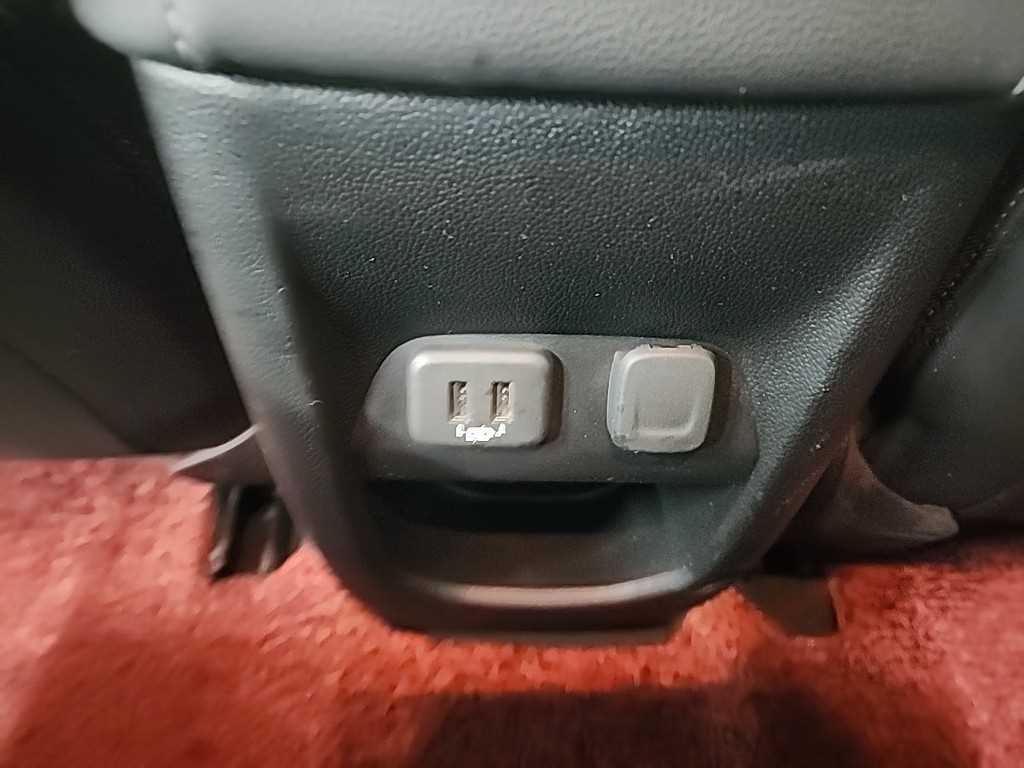 Chevrolet ?Colorado 2022 Negro - Importación desde Corea - HF Imports Iquique - Foto 13