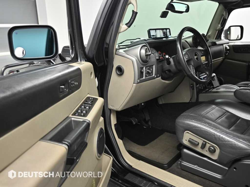 Hummer H2 - Vista 11