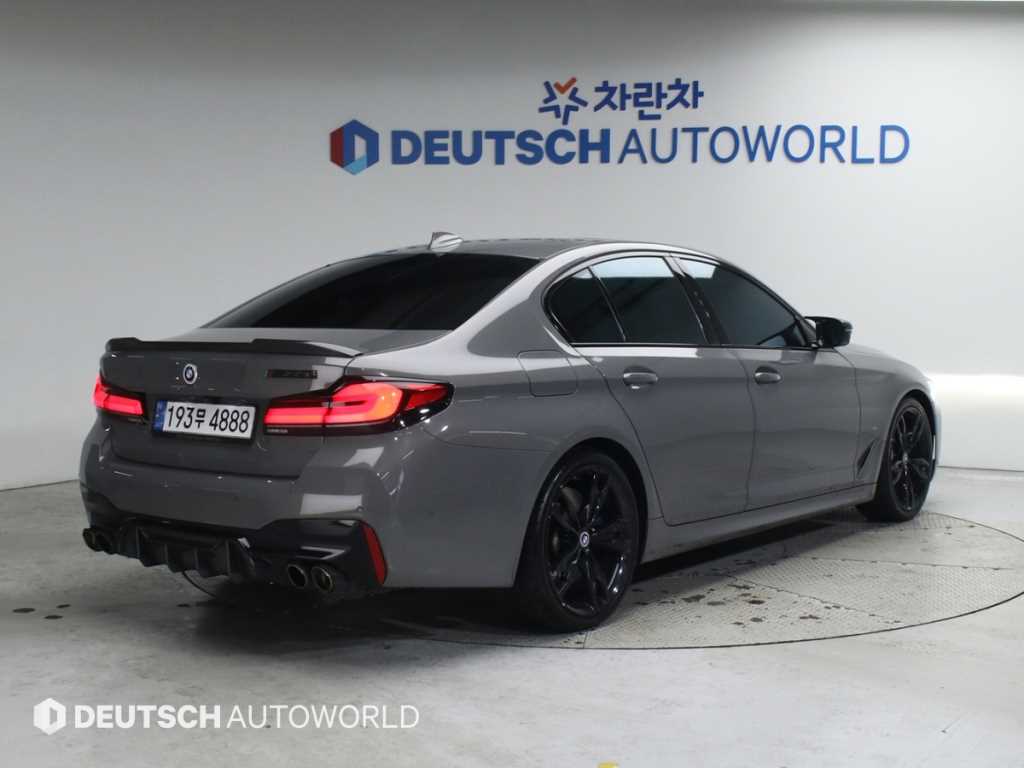 BMW 5 Series - Vista 2