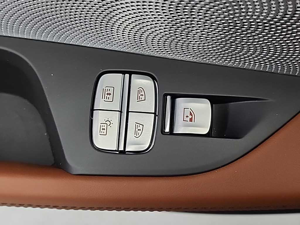 BMW 8 Series 2023 Negro - Importación desde Corea - HF Imports Iquique - Foto 14