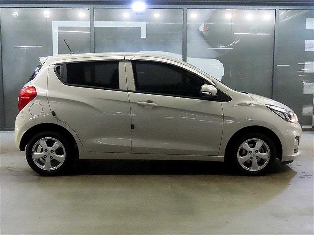 Chevrolet Spark - Vista 3