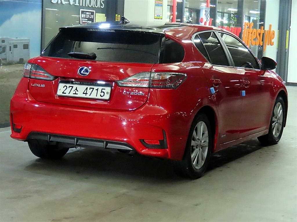 Lexus CT - Vista 4
