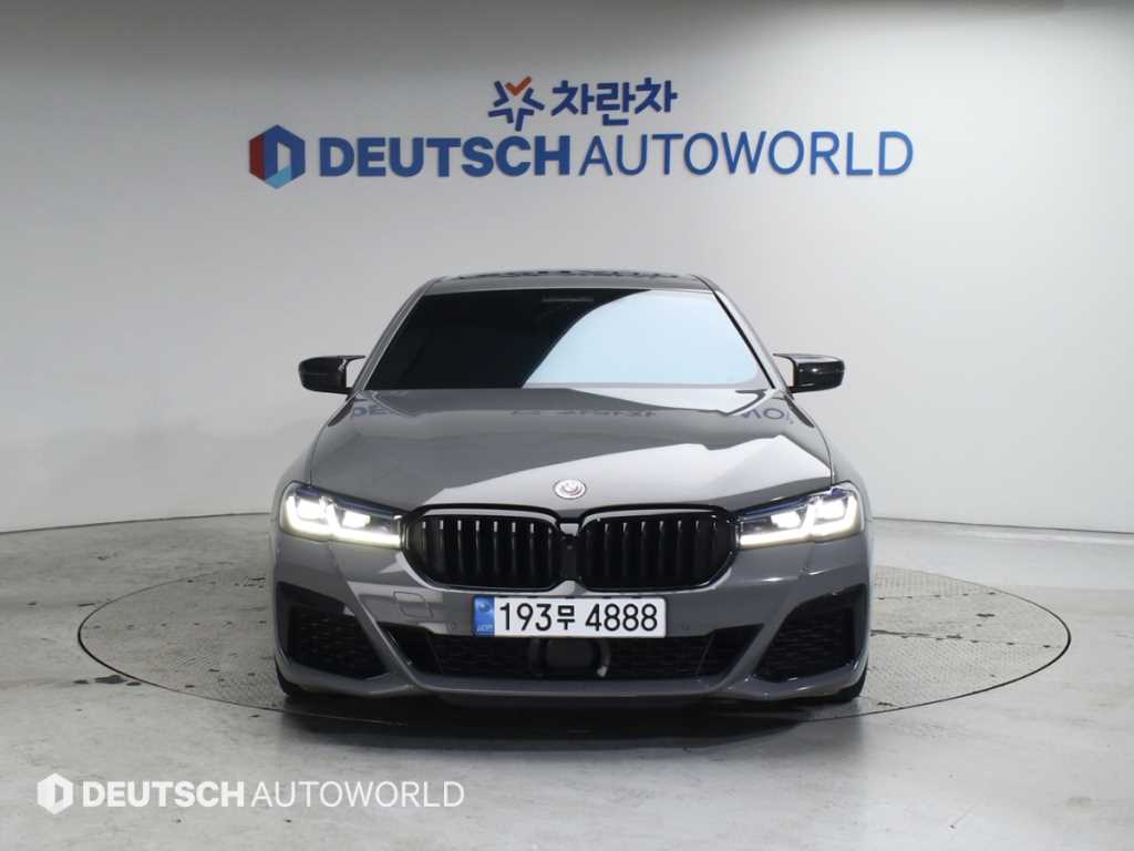 BMW 5 Series - Vista 3