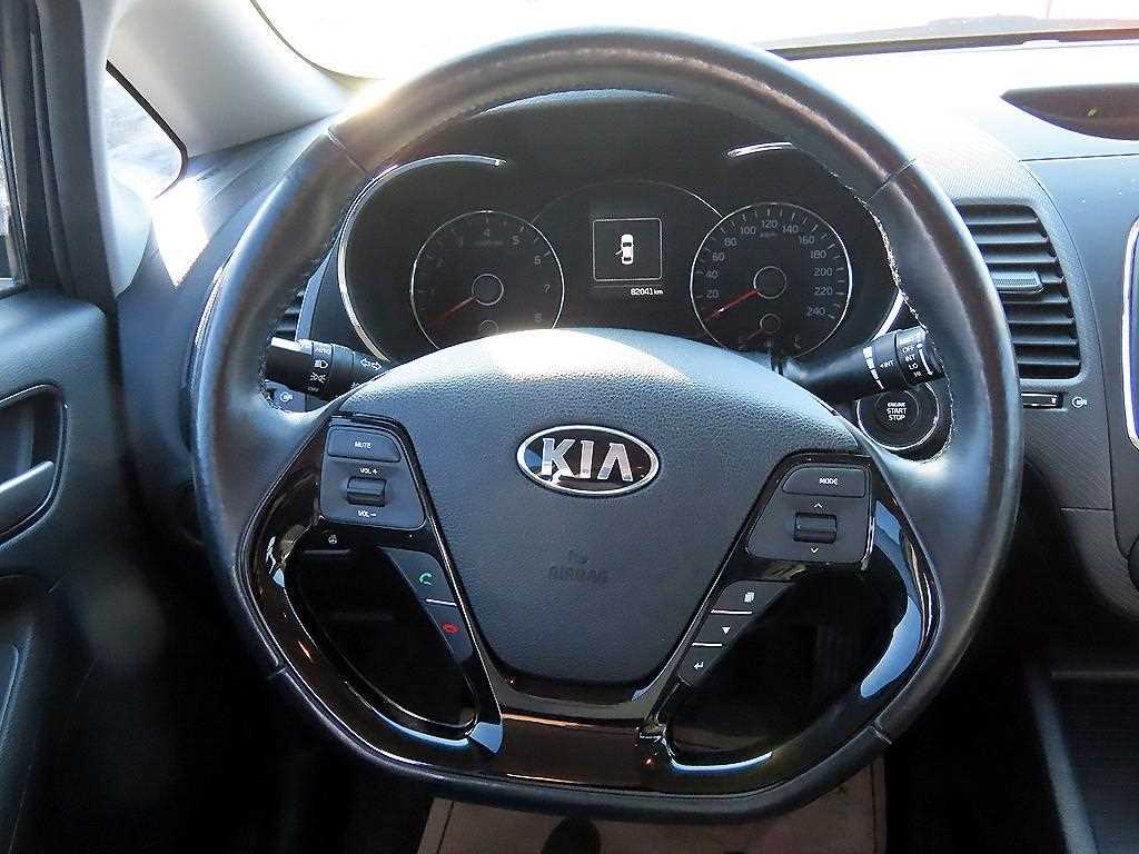 KIA K3 - Vista 7