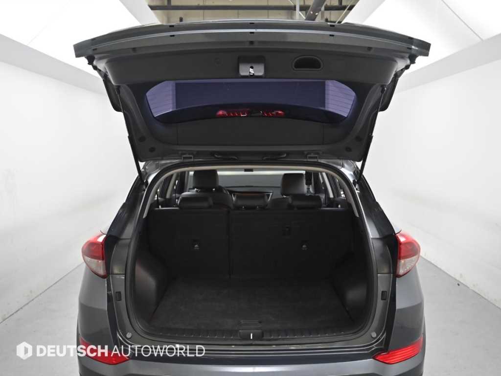 HYUNDAI Tucson 2017 Gris - Importación desde Corea - HF Imports Iquique - Foto 20