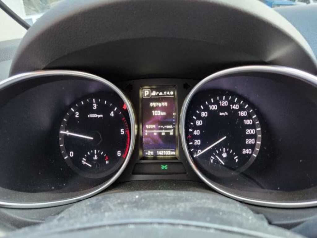 HYUNDAI Santa Fe - Vista 6