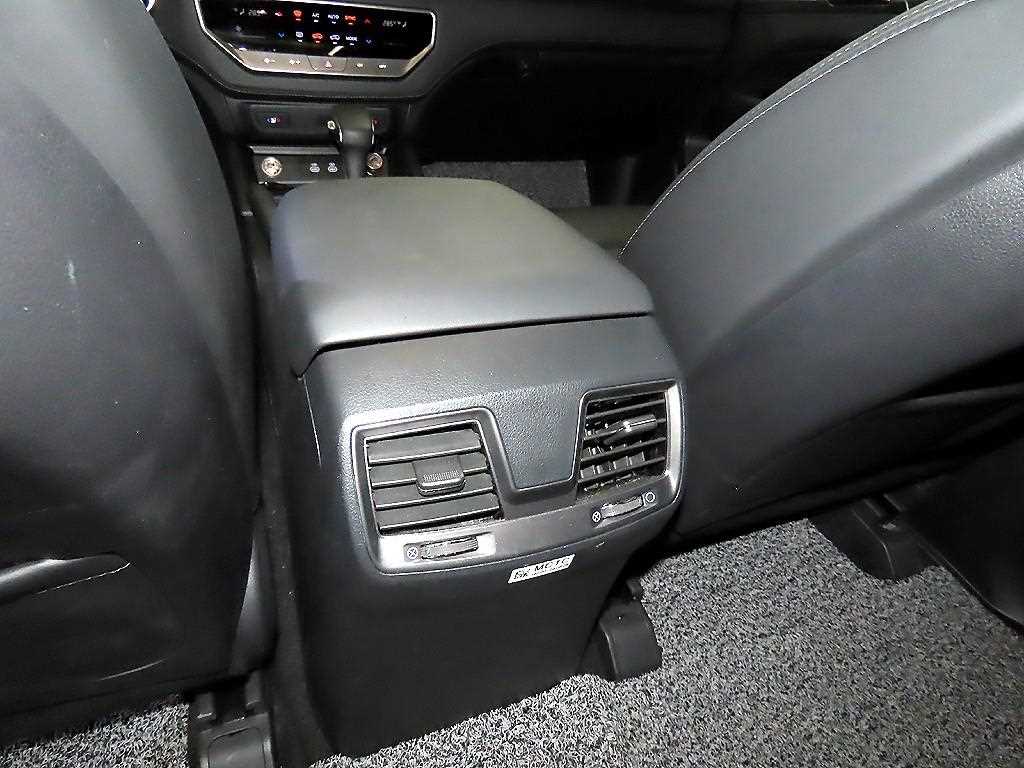 Ssangyong Rexton 2025 Blanco - Importación desde Corea - HF Imports Iquique - Foto 16