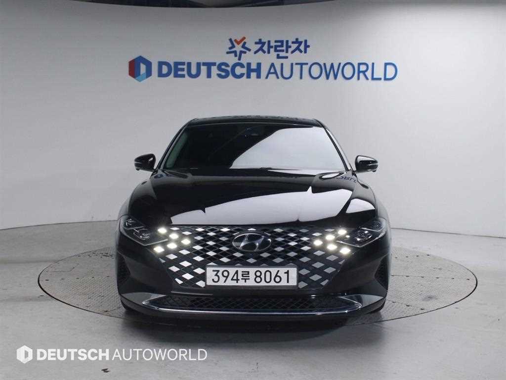 HYUNDAI Grandeur - Vista 3