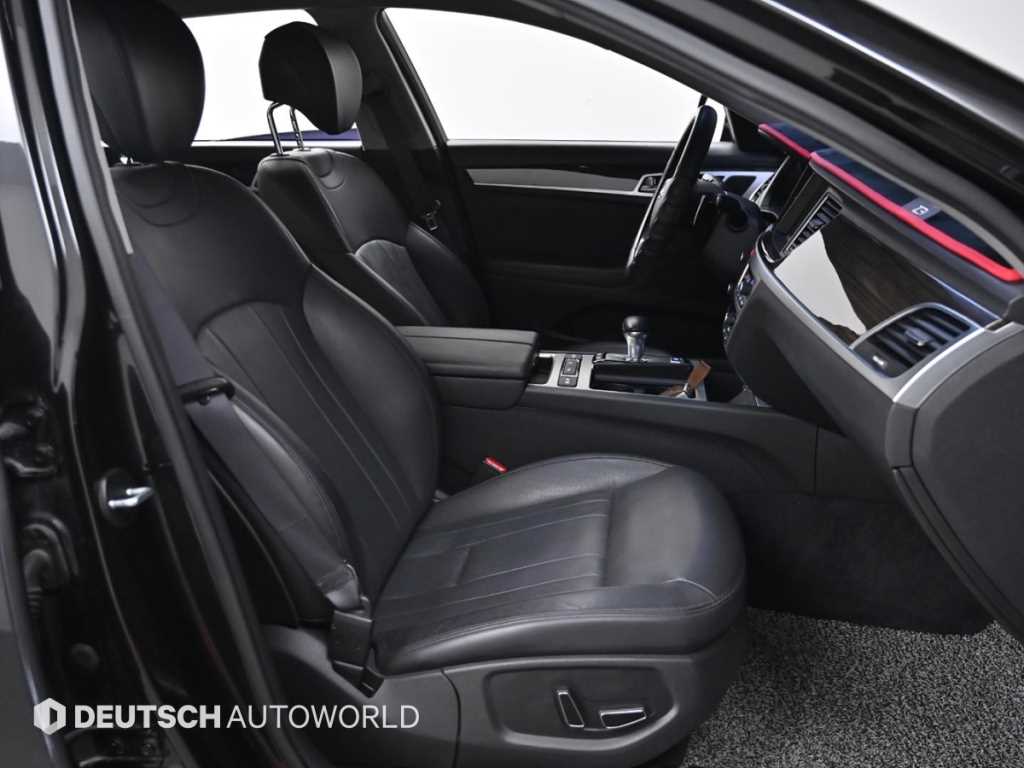 Genesis G80 - Vista 10