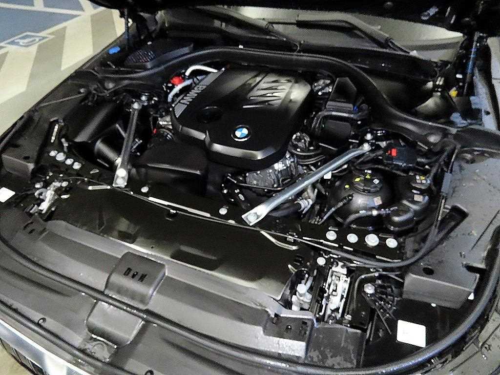 BMW 5 Series 2025 Negro - Importación desde Corea - HF Imports Iquique - Foto 19