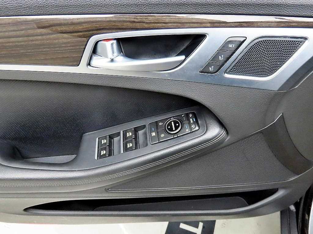 Genesis G80 - Vista 11