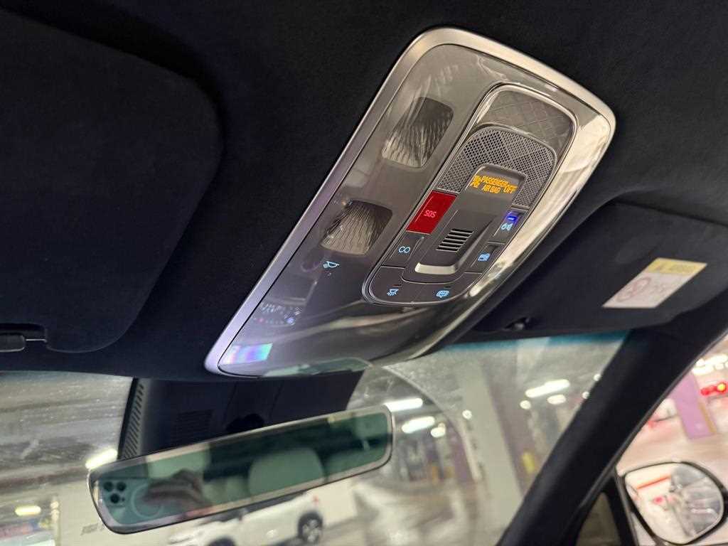 Genesis GV80 - Vista 11