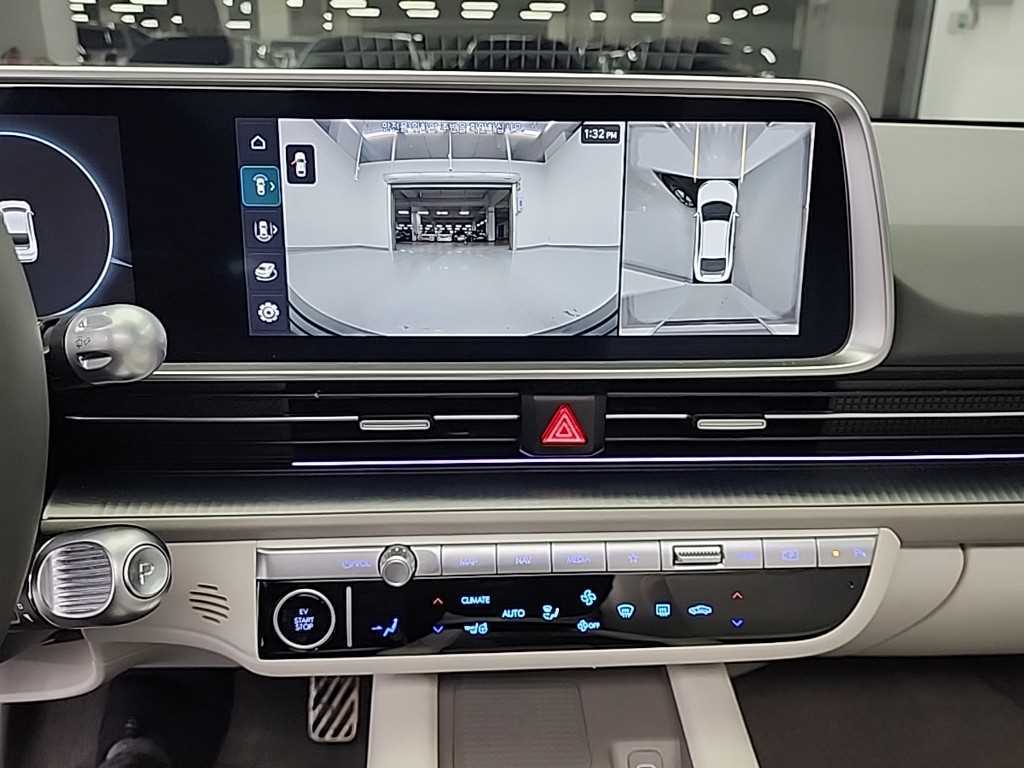 HYUNDAI Ioniq 6 - Vista 10