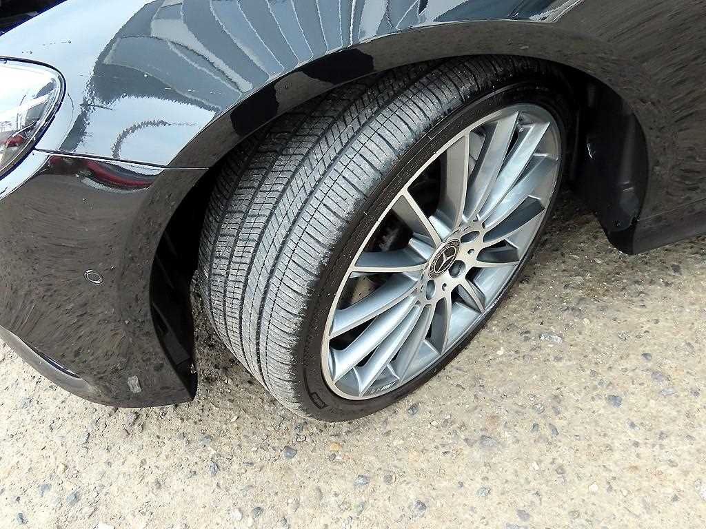 Mercedes Benz E class 2019 Negro - Importación desde Corea - HF Imports Iquique - Foto 20