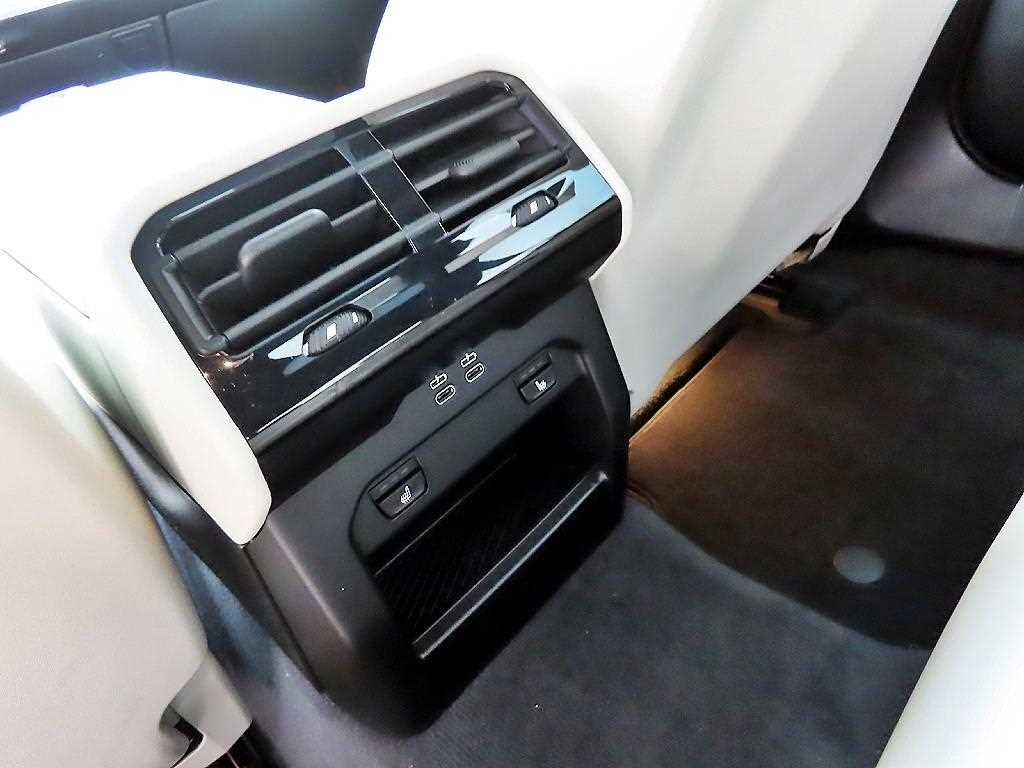 BMW 5 Series 2025 Blanco - Importación desde Corea - HF Imports Iquique - Foto 16