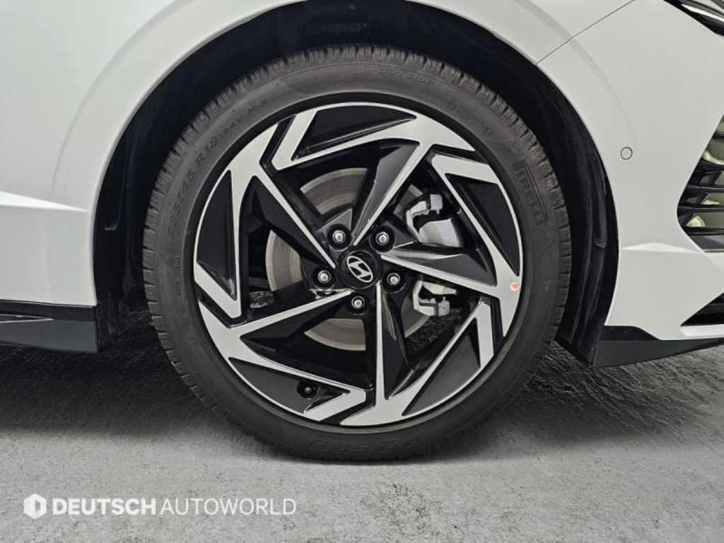 HYUNDAI Sonata - Vista 5