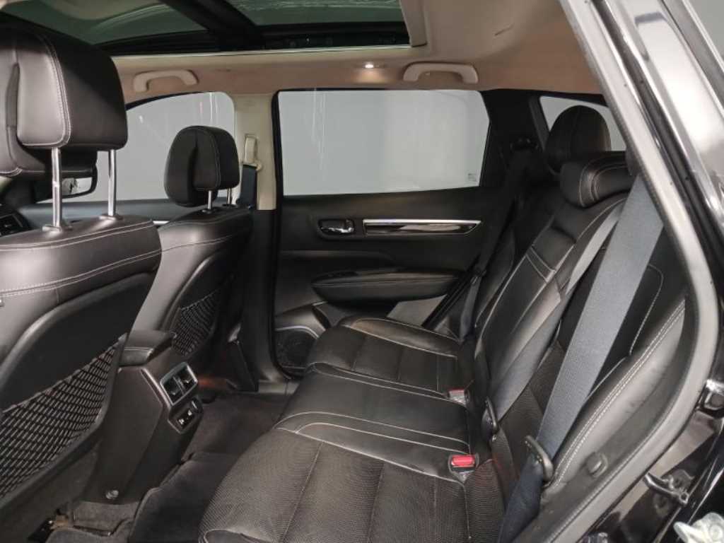 SAMSUNG QM6 - Vista 8