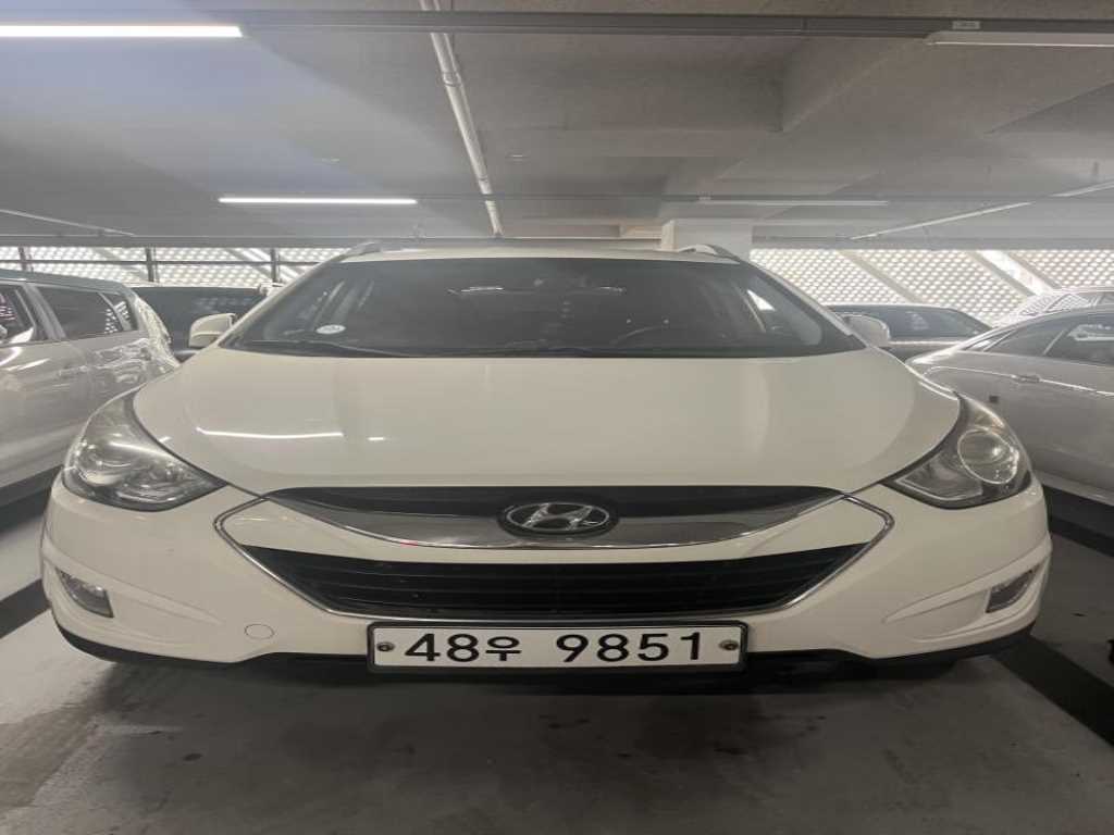 HYUNDAI Tucson 2013 Blanco - Importación desde Corea - HF Imports Iquique - Foto 1