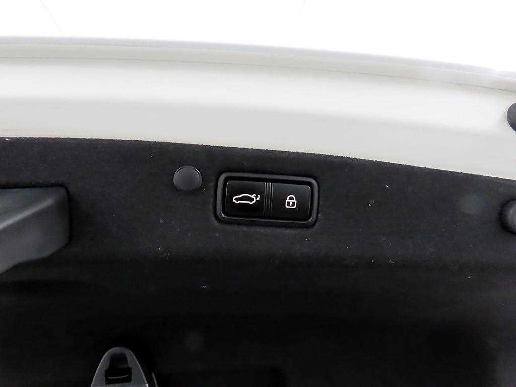 HYUNDAI Grandeur 2021 Blanco - Importación desde Corea - HF Imports Iquique - Foto 18